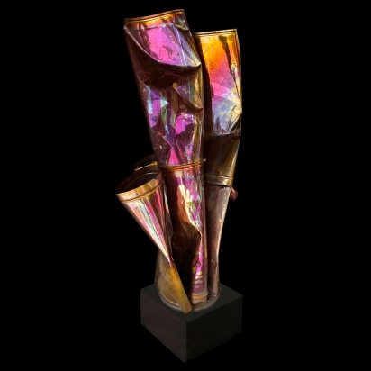 <b>Choise of asymmetric and asymmetry of choice</b>, 2018. </br>
SCULPTURE FOR EXTERIORS OR INTERIORS
Burned recycled stainless steel.
80 x 198 x 50 cm.